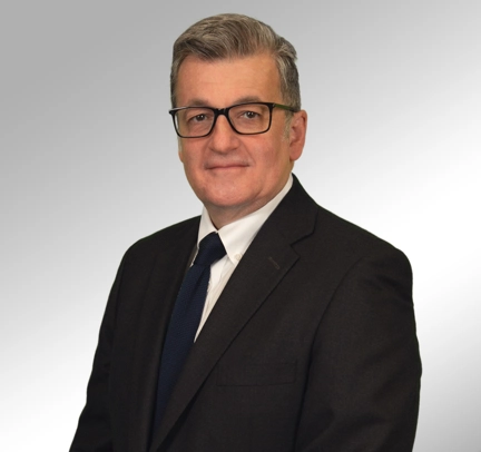 Roland Headshot FINAL