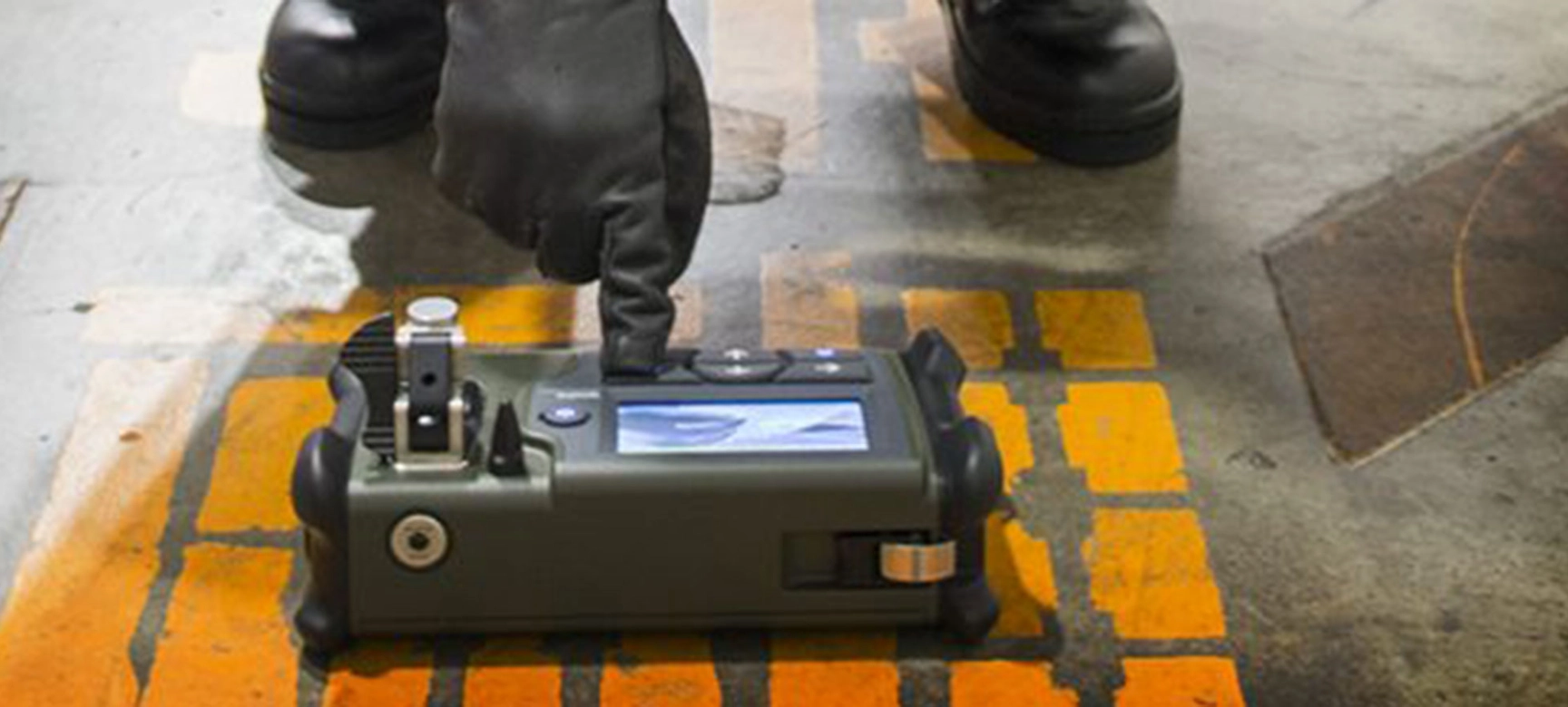 Elite_1-721x1080-banner