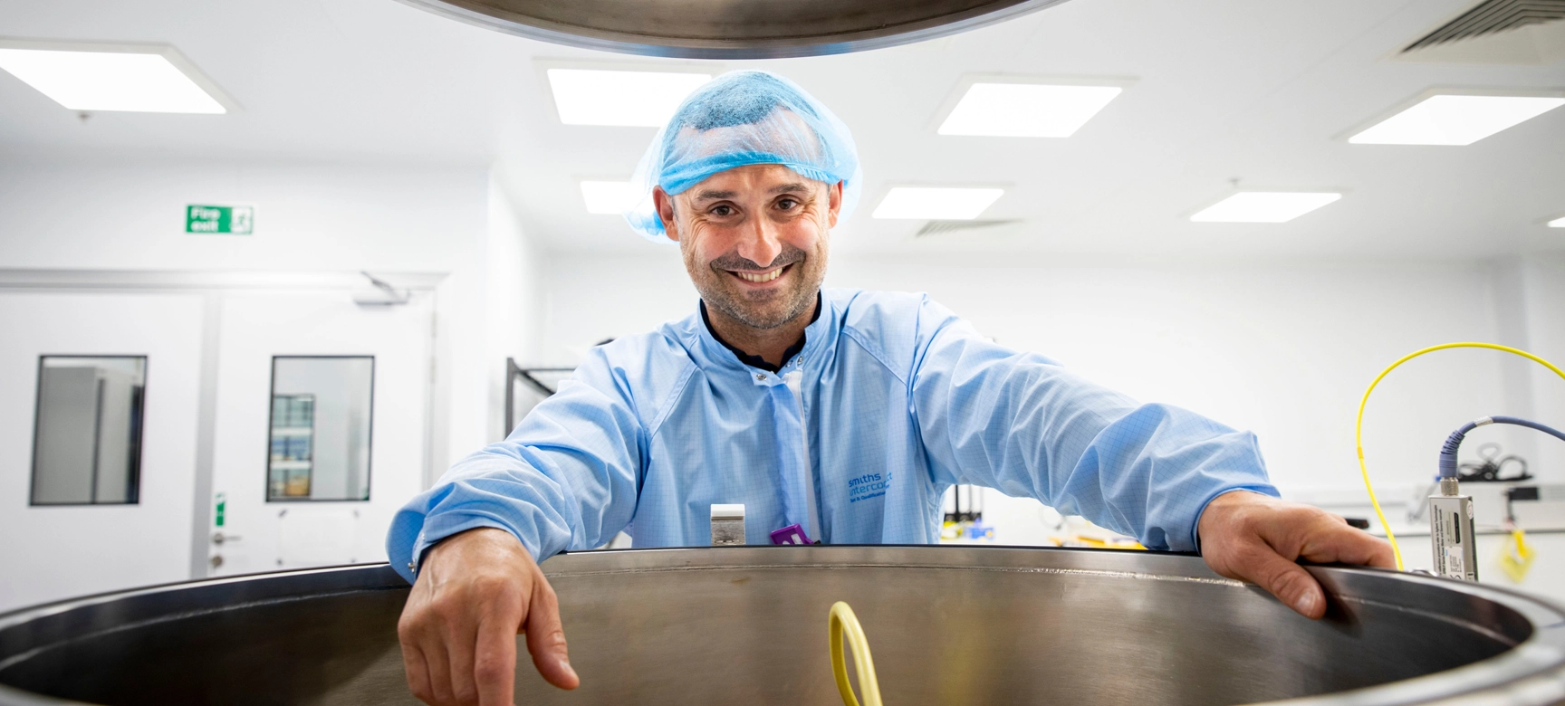 AA Richmond Interconnect Employee Hairnet